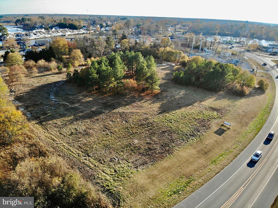 1st image of John J Williams Hwy