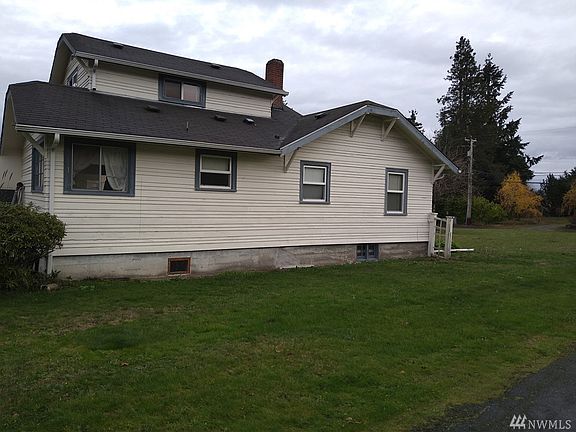 2nd image of 4101 72nd St E