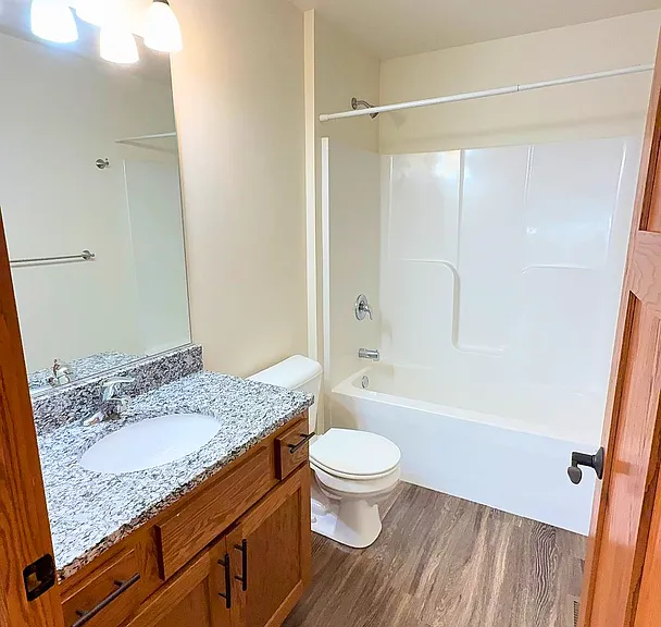 2861 Western Ave — Photo 5