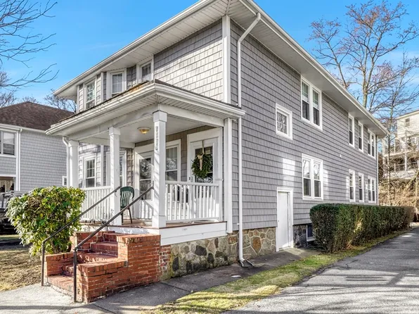 1433 Centre St, West Roxbury, MA 02132