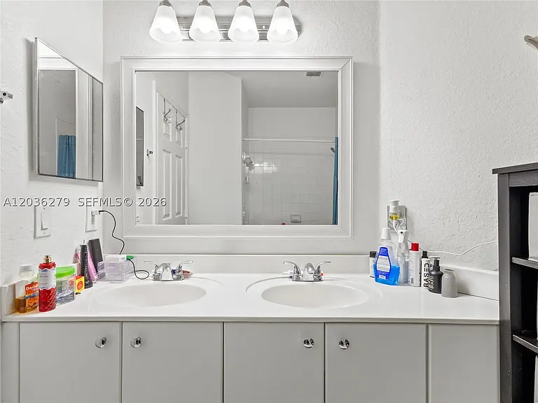 8128 NW 108th Ct — Photo 19