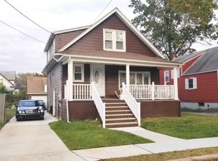 137 Nassau Ave, Freeport, NY 11520