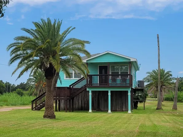 4139 Gum Dr, Dickinson, TX 77539