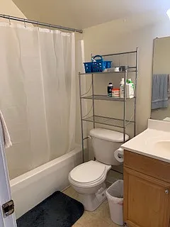 Full Bathroom Upstairs