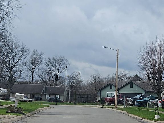 4th image of 2623 Bridle Ln