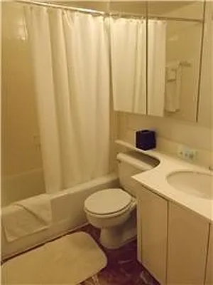 Rented by Empire State Properties | media 39