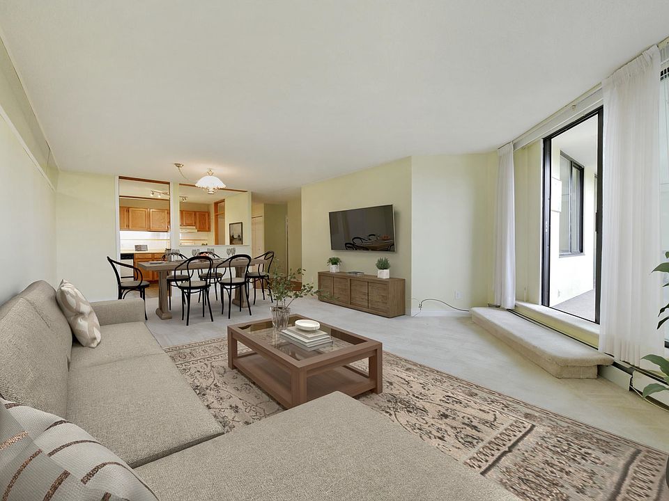 1st image of 1442 Foster St #407