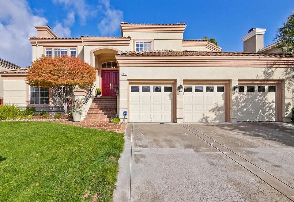 1st image of 6517 Deer Hollow Dr