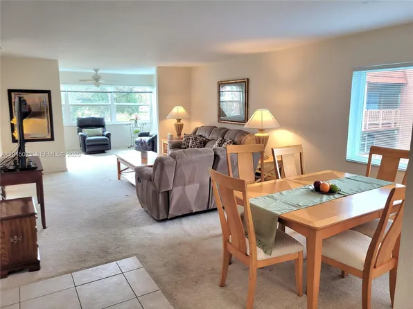 9861 Sunrise Lakes Blvd APT 310, Fort Lauderdale, FL 33322