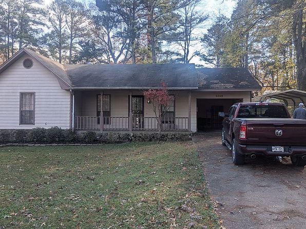 2209 Greensboro Rd