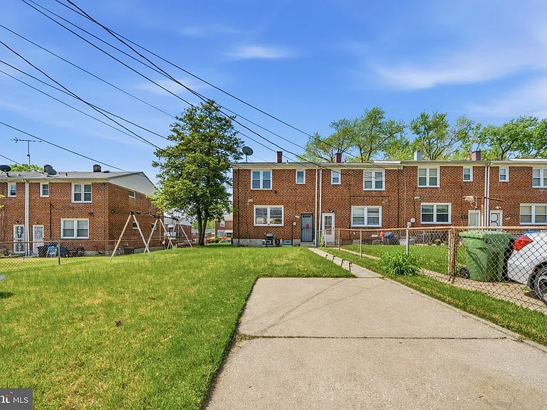 5212 Fredcrest Rd — Photo 6
