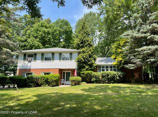 72 Airport Rd, Hazleton, PA 18202