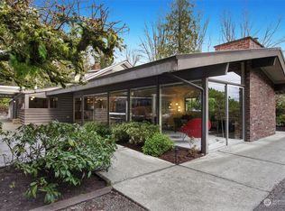 7425 E Mercer Way, Mercer Island, WA 98040