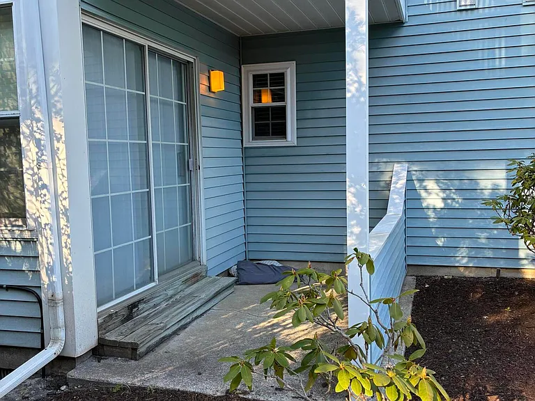310 Heather Croft — Photo 4