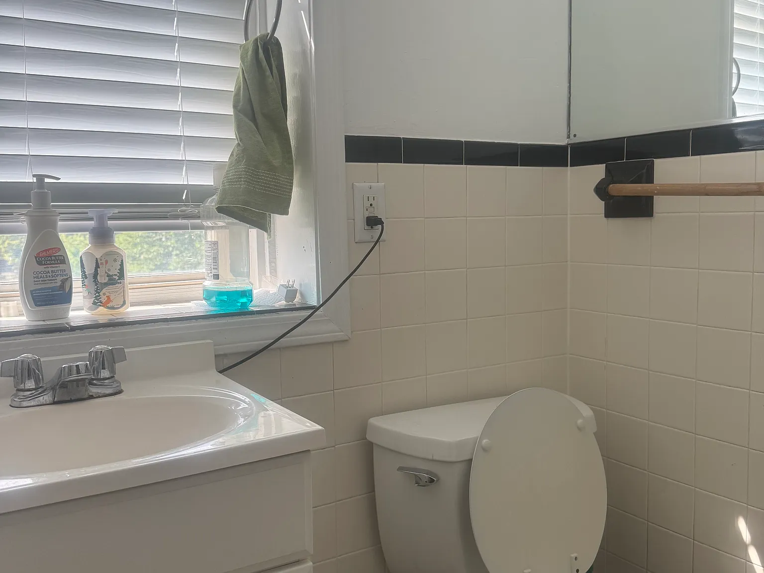 Studio, 450 sqft, $1,800 — Photo 4
