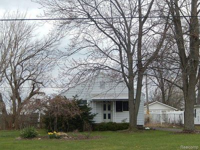 14633 Reeck Rd, Southgate, MI, 48195