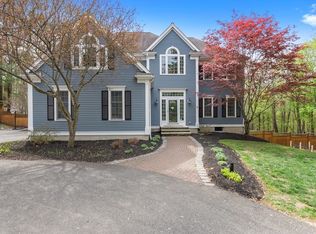 1 Colonial Dr, Merrimac, MA 01860