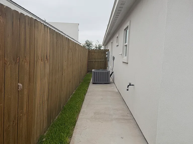 1317 N Aryana Ave #2 — Photo 5
