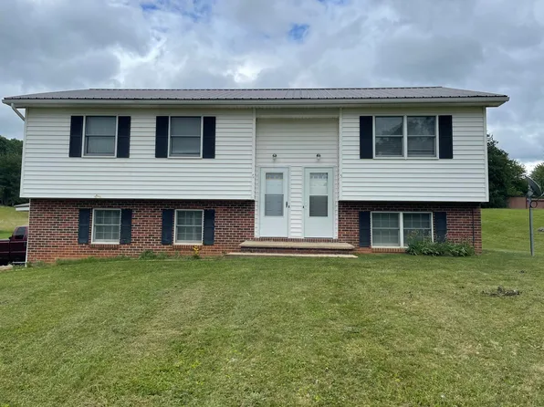 323 Rainbow Dr, Galax, VA 24333