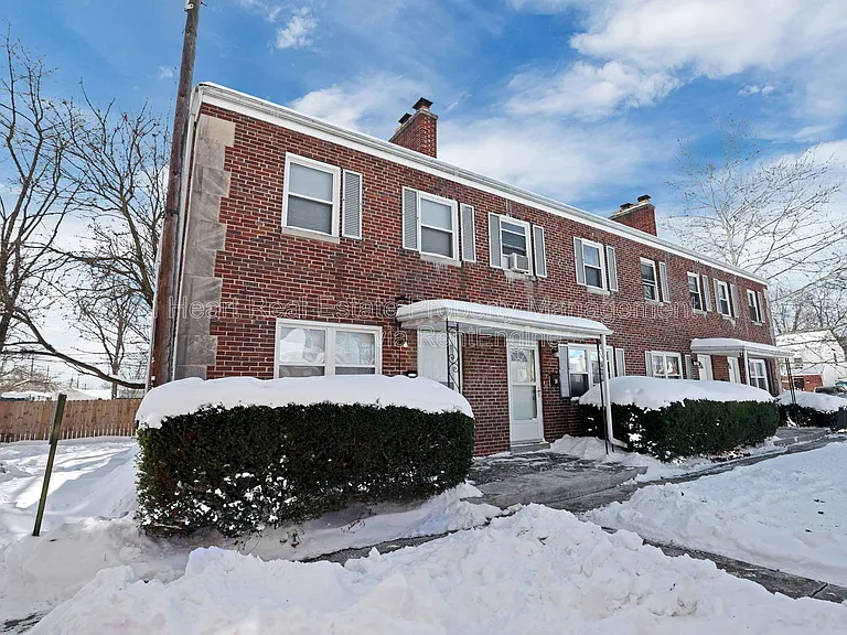 338 S Chase Ave — Photo 2