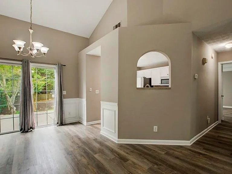 3321 Serenade Ct — Photo 10