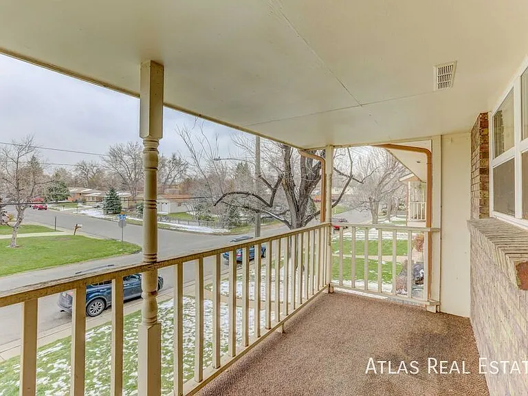 2565 Iris St — Photo 17