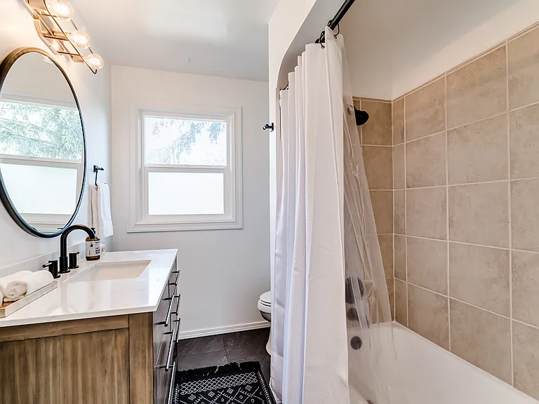 1425 Polk St — Photo 41