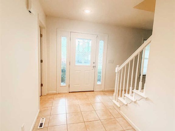 5th image of 4725 Marble Dr