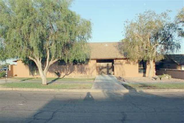 1st image of 796 S 8th Ave