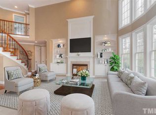 208 Arborhill Ln, Holly Springs, NC 27540