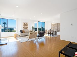 871 Crenshaw Blvd UNIT 404, Los Angeles, CA 90005