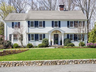110 Hampshire Rd, Wellesley, MA, 02481