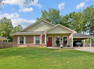 105 Kansas St, Huntington, TX 75949