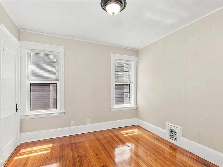 79 Nelson St #1 — Photo 16