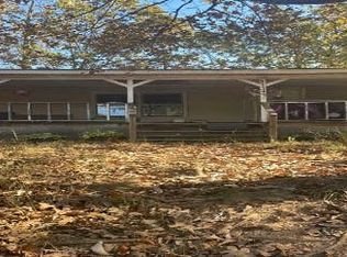 1124 Oak Hills St, Chatsworth, GA 30705