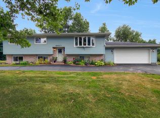 6927 Winding Ridge Rd, Demotte, IN 46310