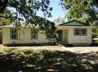 700 S Ricketts St, Howe, TX 75459