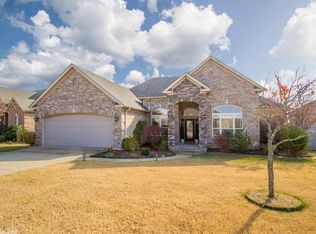 8608 Breakwater Ct, Sherwood, AR 72120