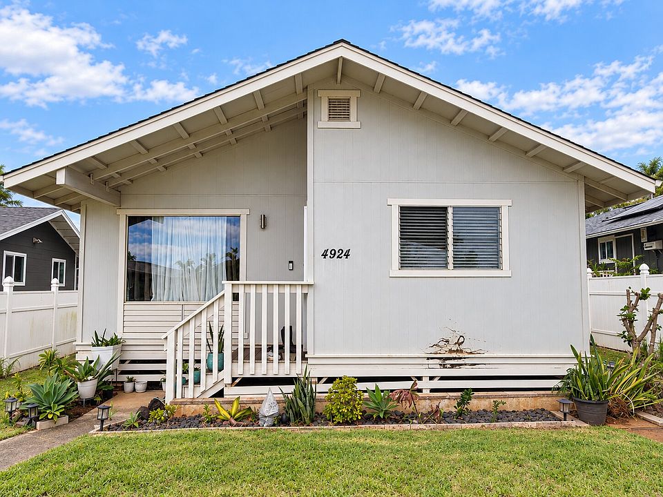 1st image of 4924 Aliali Rd #15