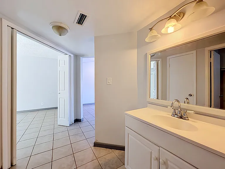 2636 Lemon Tree Ln #2636 — Photo 29