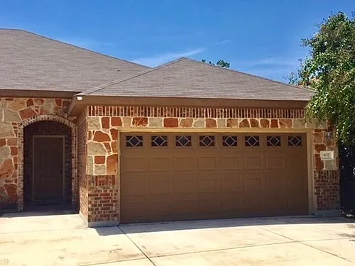 933 Brown Rock Dr Photo 1
