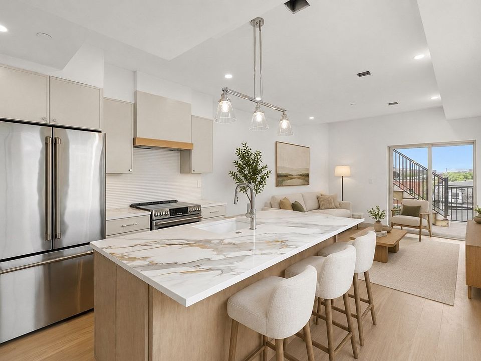 1st image of 17 Princeton St #3