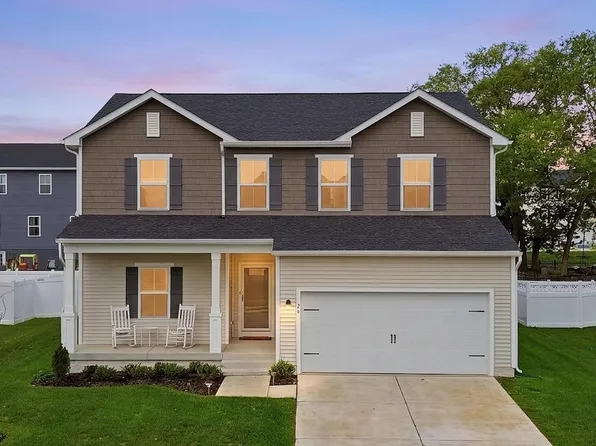 26 Reformation Dr, Martinsburg, WV 25405