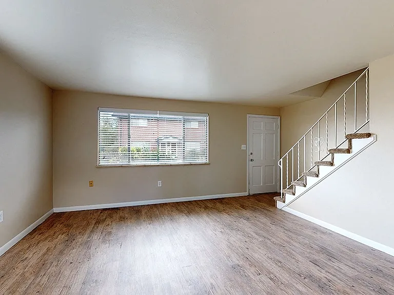 Applewood Gables Townhomes — Photo 41