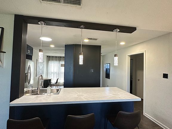 4th image of 2738 Pebble Beach Dr