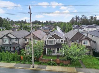 23942 Dewdney Trunk Rd, Maple Ridge, BC V4R1W2