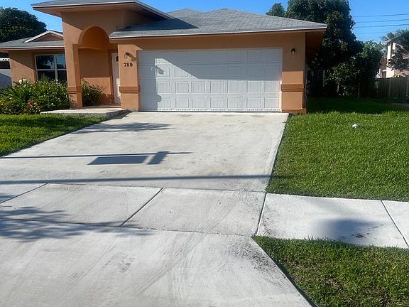 2 Car Garage