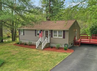 12 Ferncroft Rd, Leicester, MA 01524