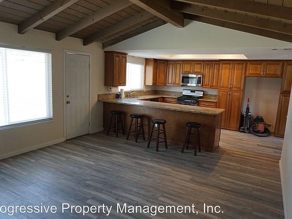 3rd image of 3416 Corona Ave