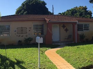 6840 SW 6th St, Miami, FL 33144